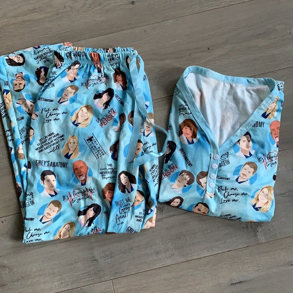 Grey’s Anatomy Pajamas Set Med/Large